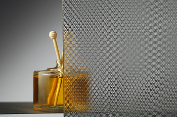 Полистирол Plazgal  2 мм 1200*1800, тиснение Пинспот,  прозрачный