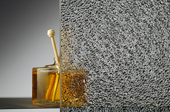 Полистирол Plazgal  2 мм 1200*1800, тиснение Колотый лед,  прозрачный