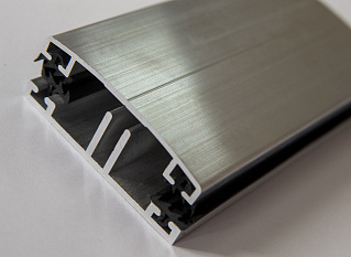 Уплотнитель резиновый узкий для алюминиевых планок  УА 04.147 1б (8,3х13,5мм)